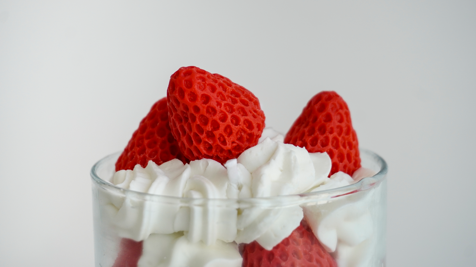_DSC1317 FRESAS +CREMA